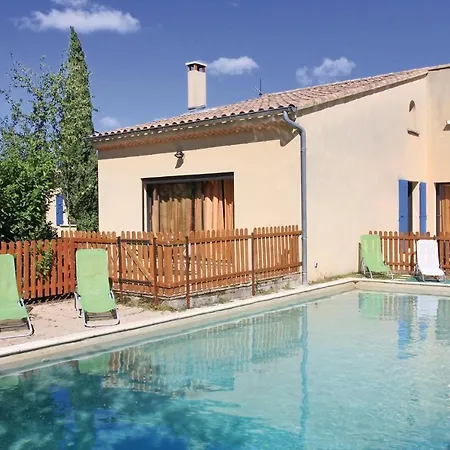 Сasa de vacaciones Awesome In With Heated Swimming Pool